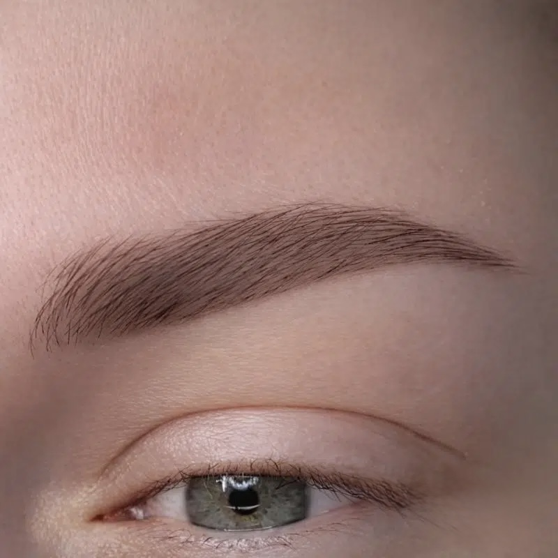 image de maquillage semi-permanant, microblading, dermopigmentation, Studio Valéria Paul